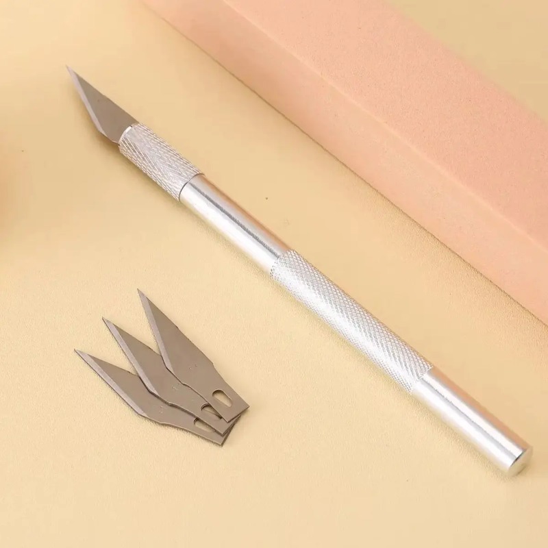 Art Craft Stationery - سكين حرفي منقوش معدني غير قابل