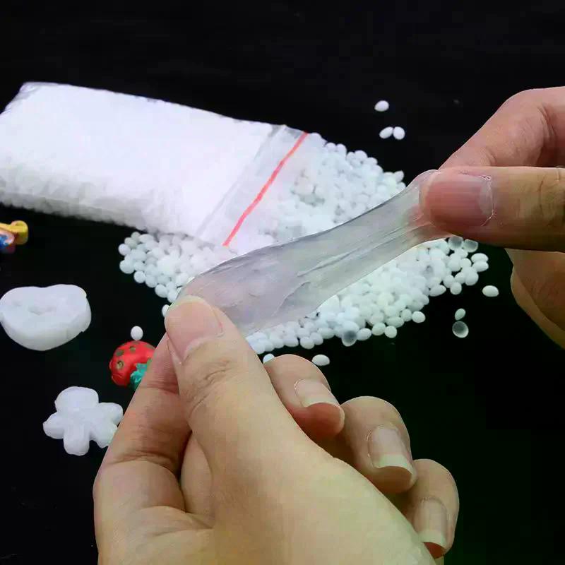 حبيبات طين راتنجي قابلة للتشكي - مراجعة Art Craft Clay وسعره