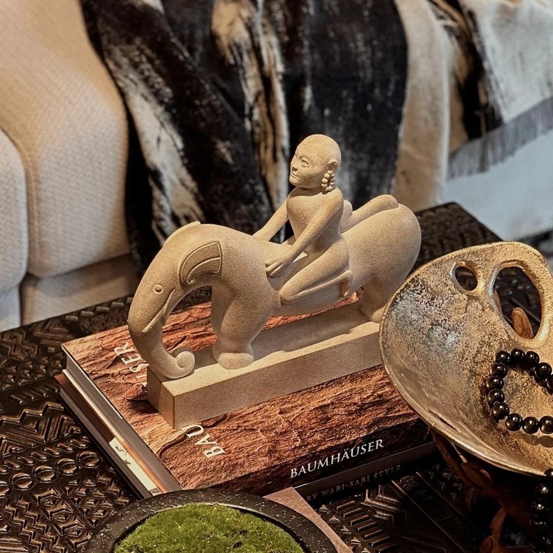 منحوتة فنية تجريدية إبداعية لش - مراجعة Art Craft Elephant وسعره
