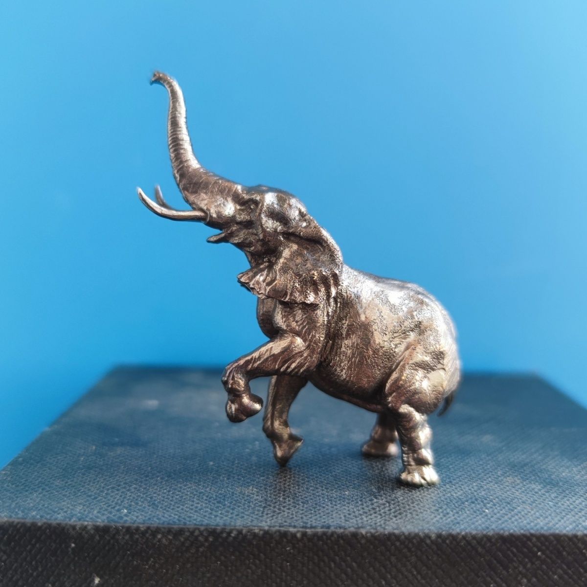 النحاس الذين تتراوح أعمارهم بي - مراجعة Art Craft Elephant وسعره